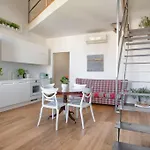 Apartment Porta A Prato 46 Florence
