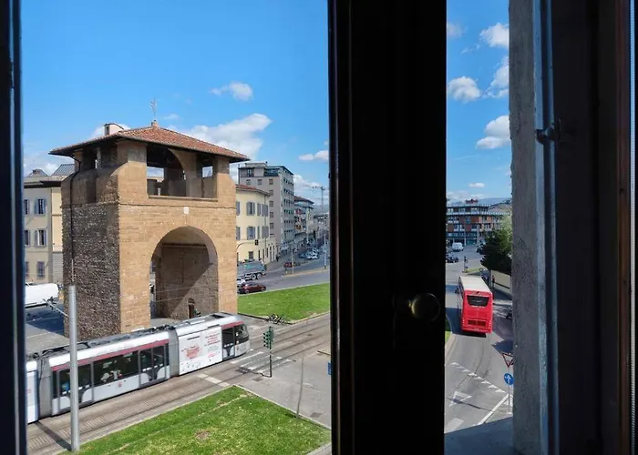 Porta A Prato 46 *